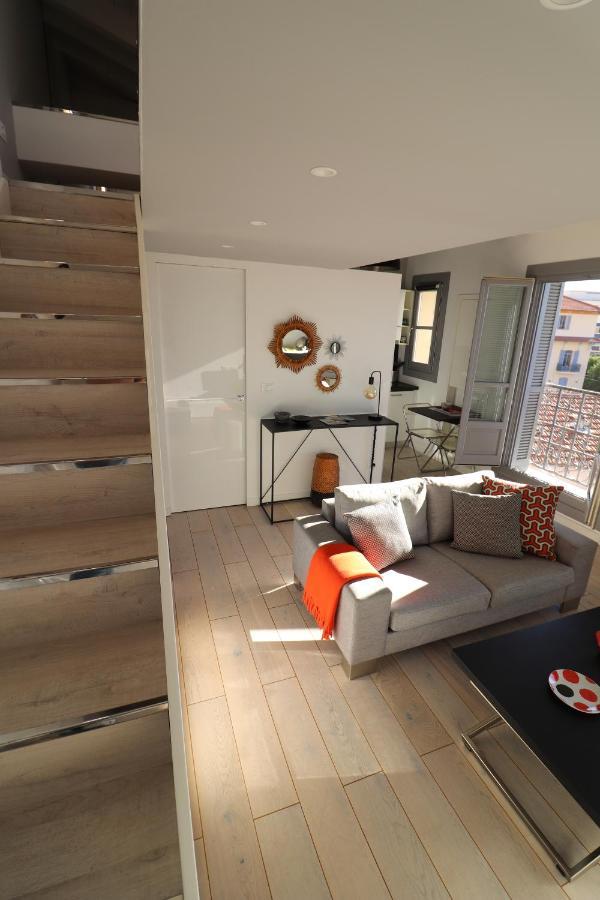 Superbe Studio Au Centre De Vence Exterior photo